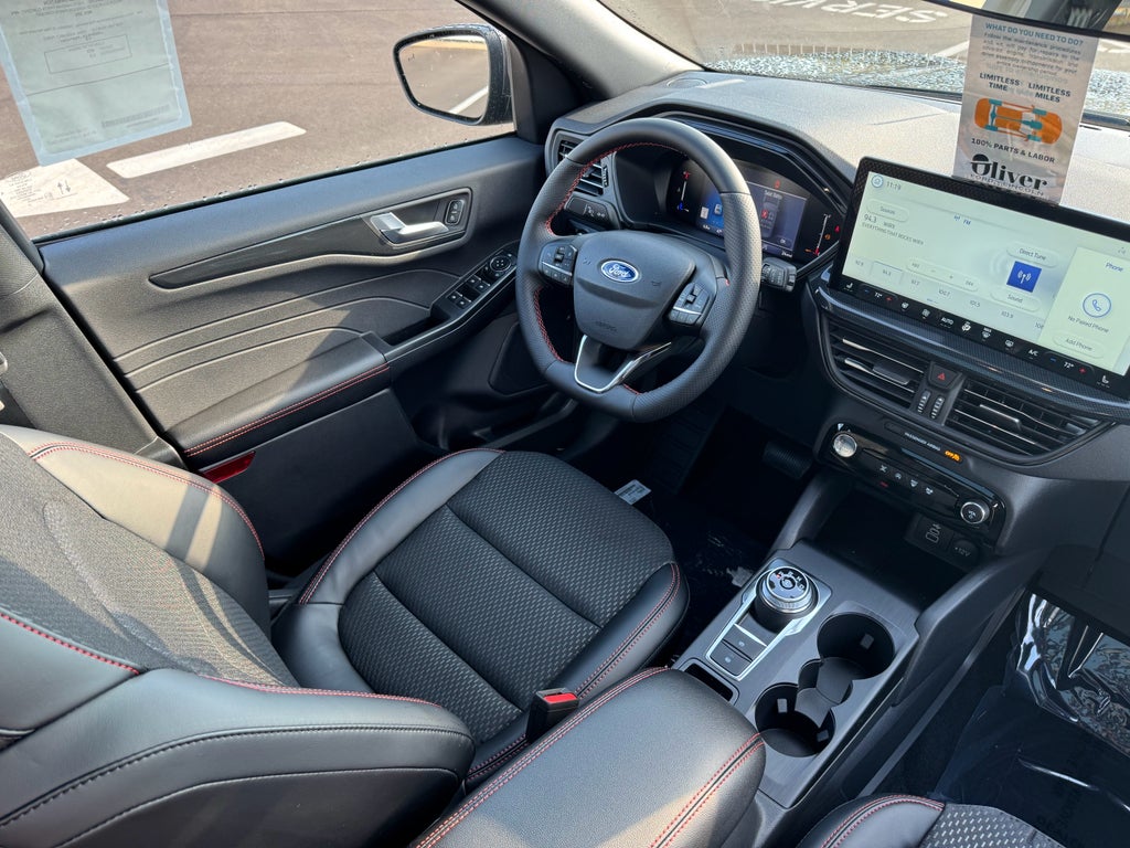 2026 Ford Escape ST-Line AWD