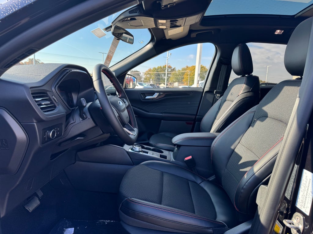 2026 Ford Escape ST-Line AWD