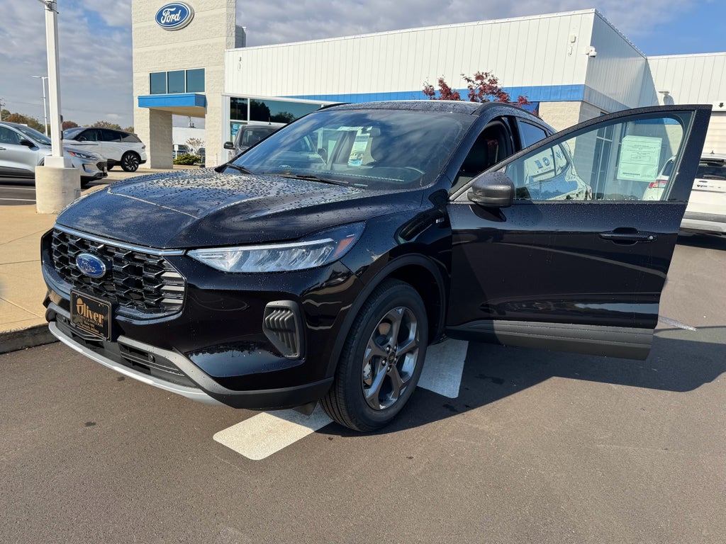 2026 Ford Escape ST-Line AWD