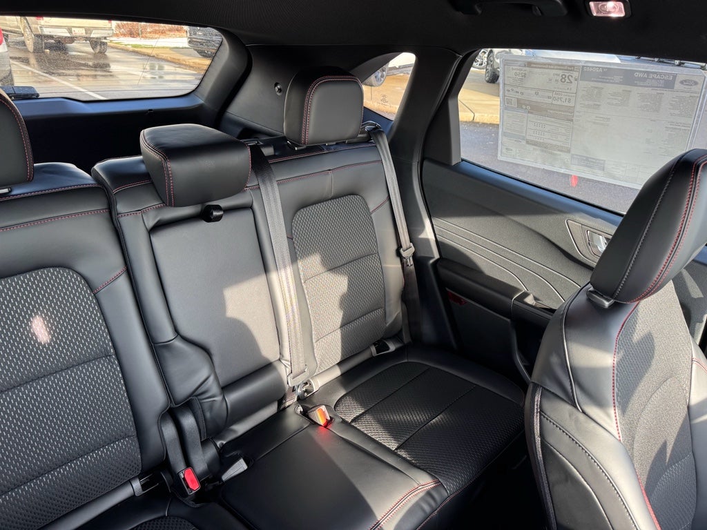 2026 Ford Escape ST-Line AWD