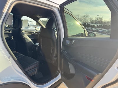 2026 Ford Escape ST-Line AWD