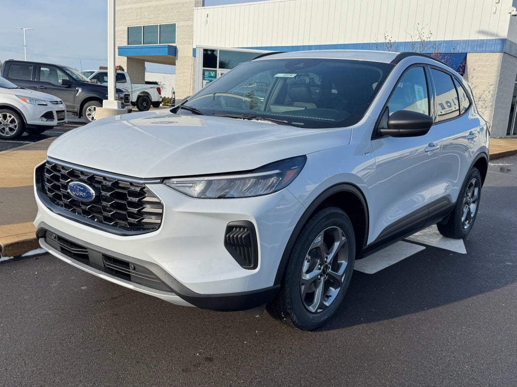 2026 Ford Escape ST-Line AWD