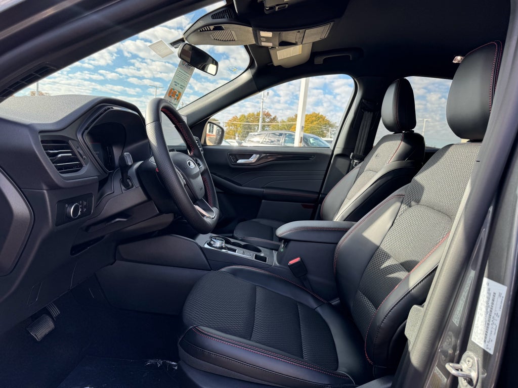 2026 Ford Escape ST-Line AWD