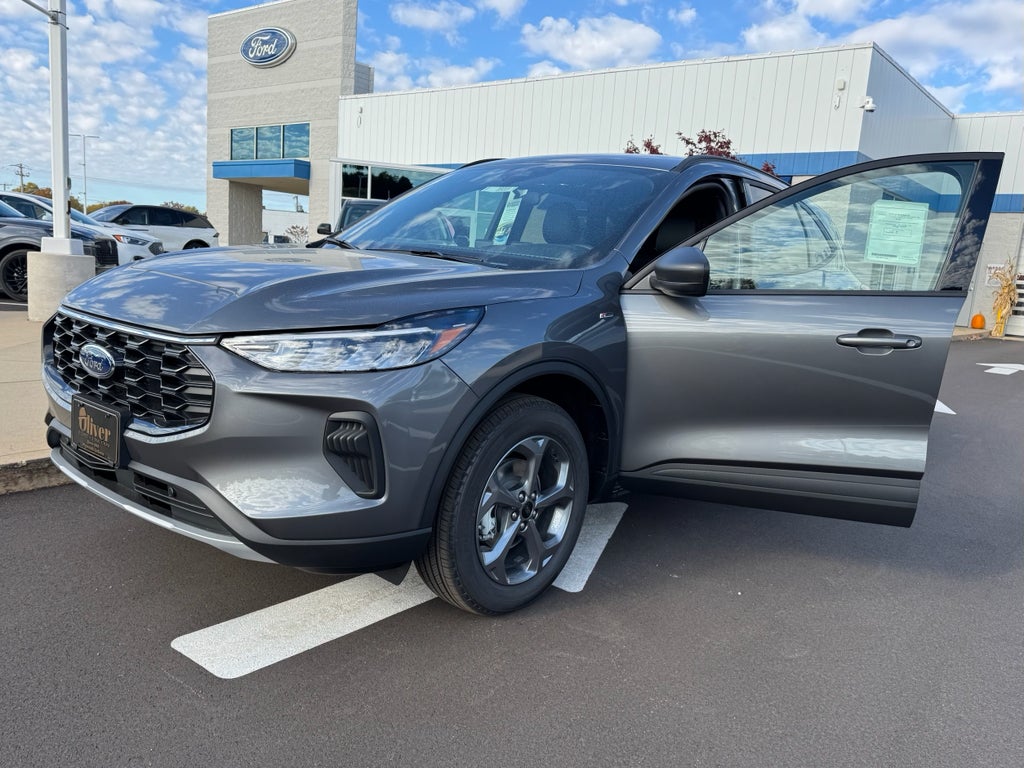 2026 Ford Escape ST-Line AWD