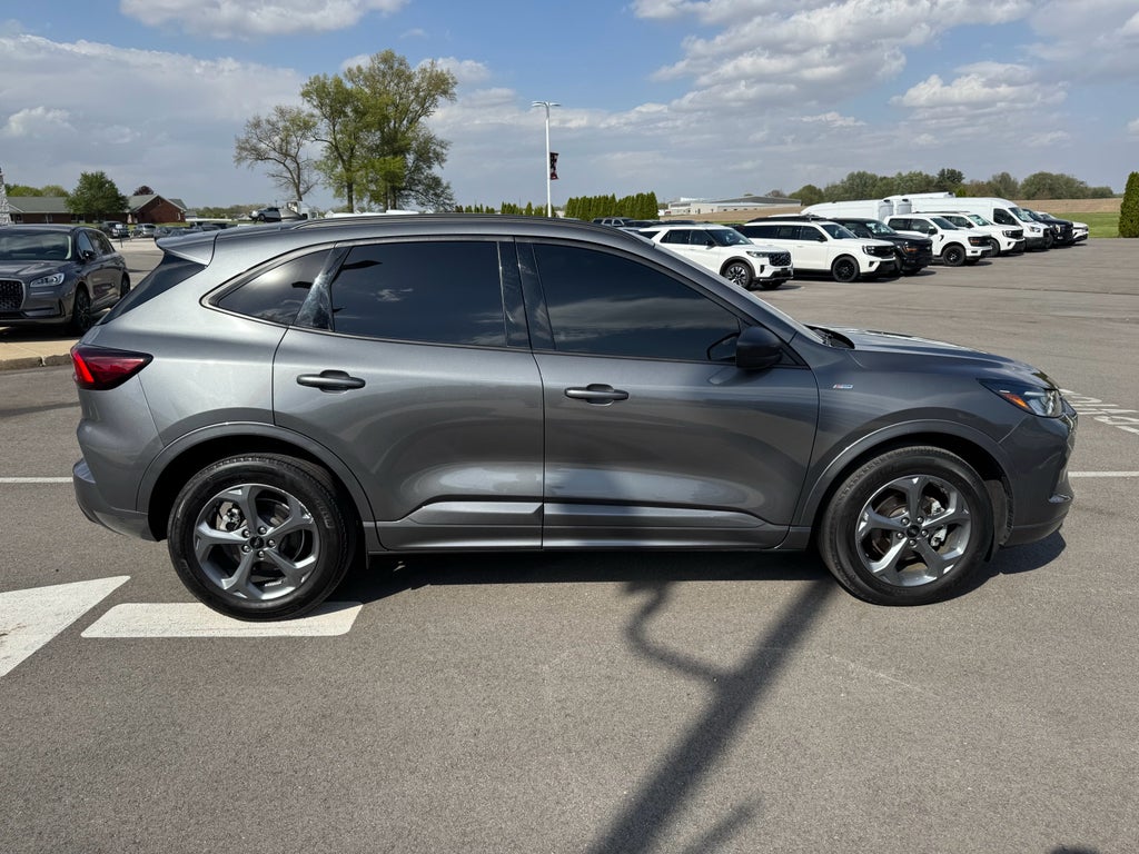 2023 Ford Escape ST-Line AWD