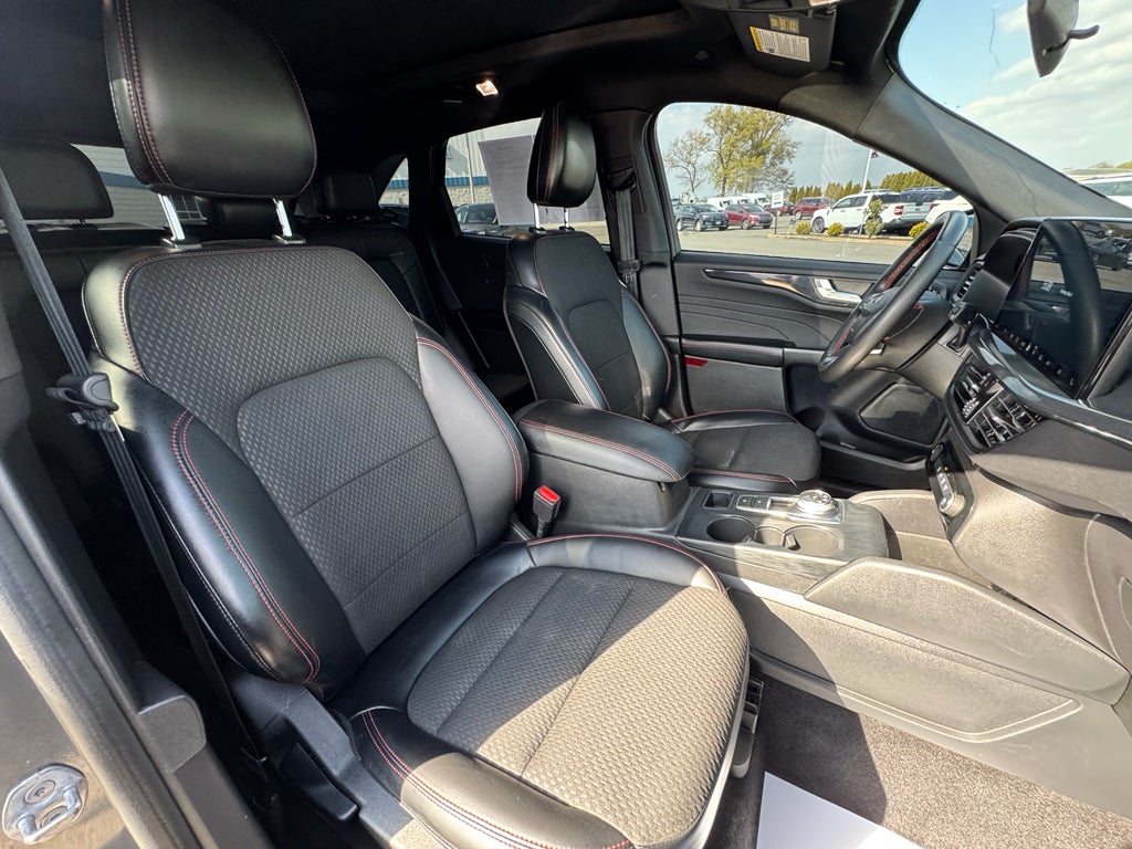 2023 Ford Escape ST-Line AWD