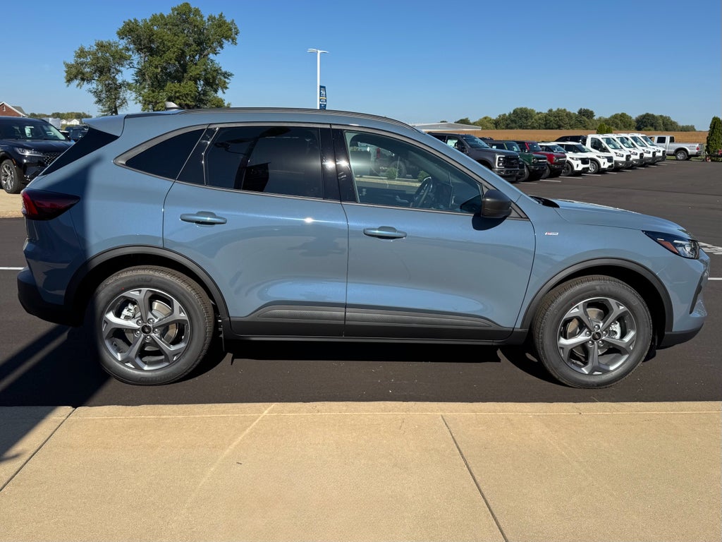 2026 Ford Escape ST-Line AWD
