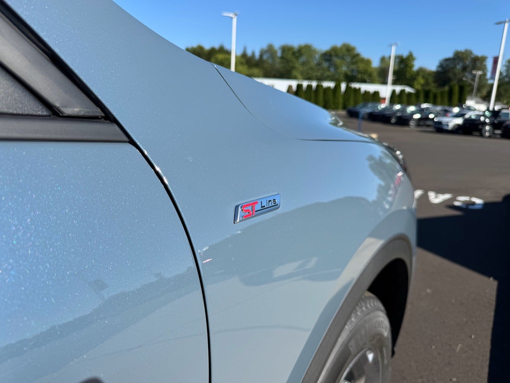 2026 Ford Escape ST-Line AWD