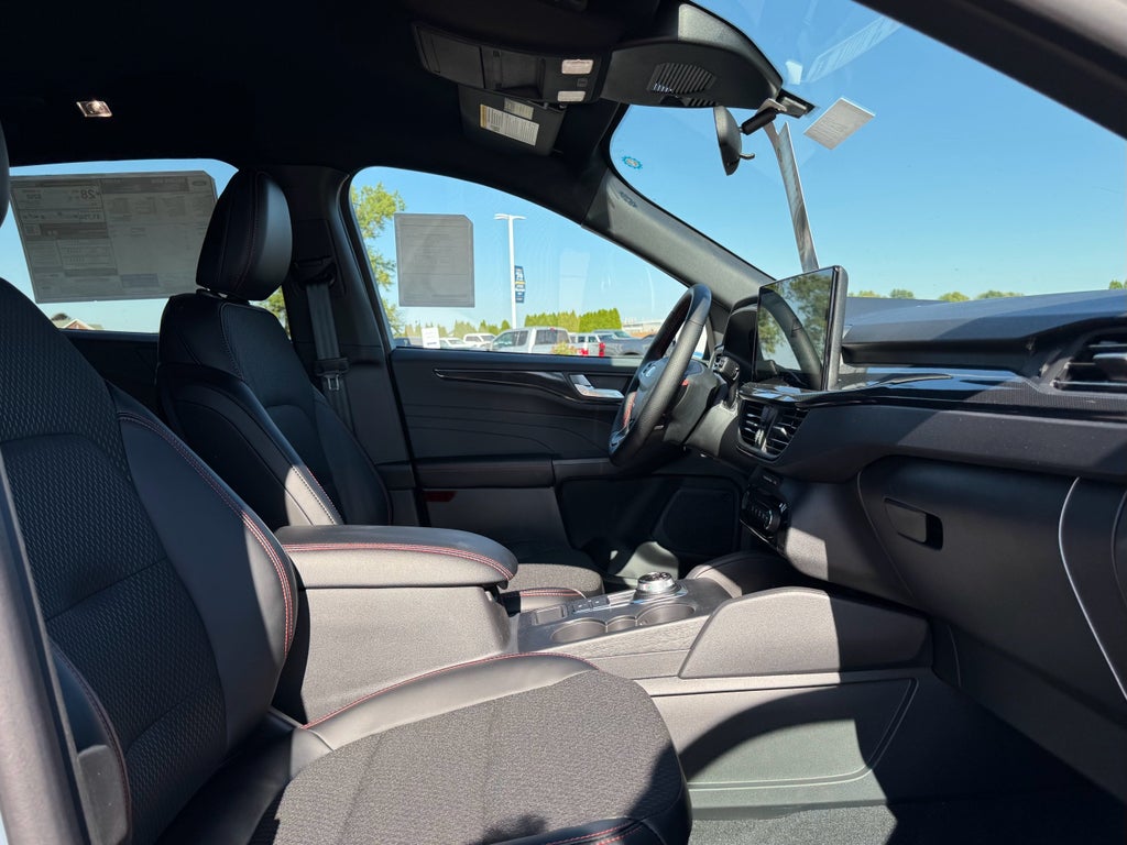2026 Ford Escape ST-Line AWD