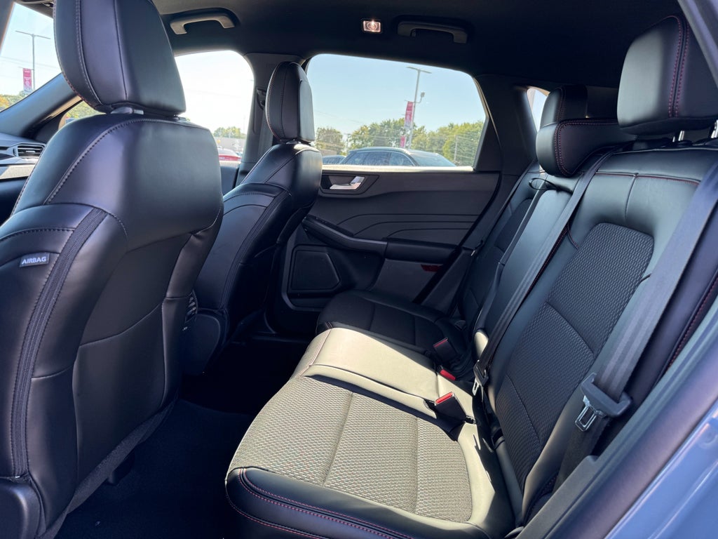 2026 Ford Escape ST-Line AWD
