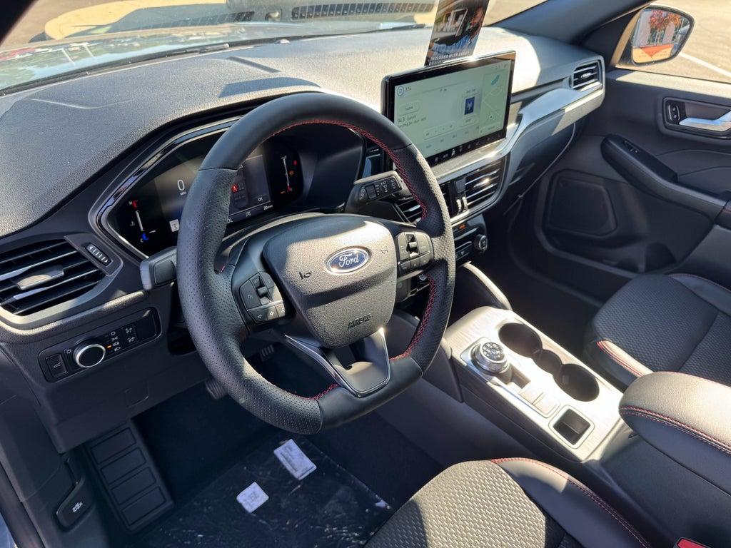2026 Ford Escape ST-Line AWD
