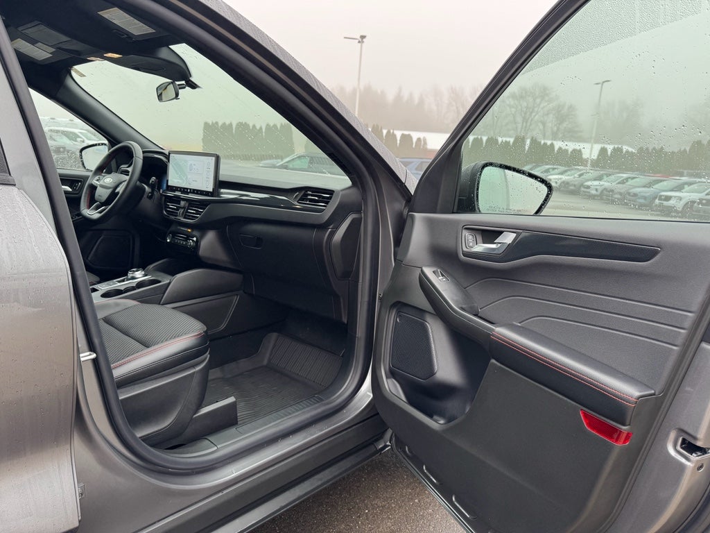 2024 Ford Escape ST-Line AWD