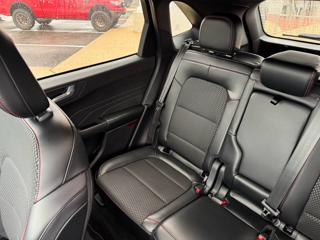 2024 Ford Escape ST-Line AWD