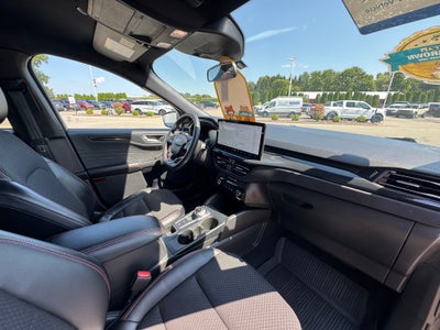 2024 Ford Escape ST-Line 300A pkg