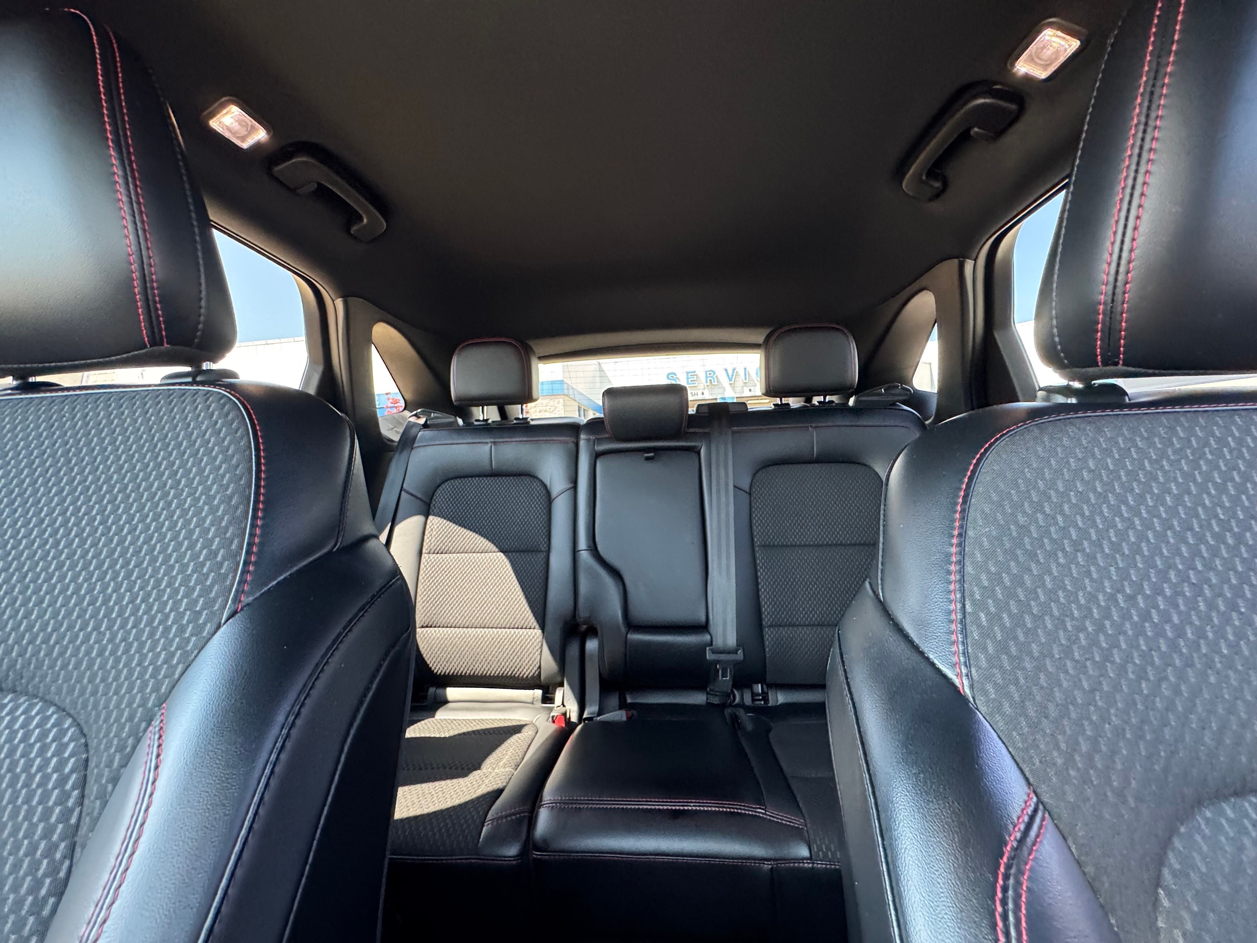 2024 Ford Escape ST-Line 300A pkg
