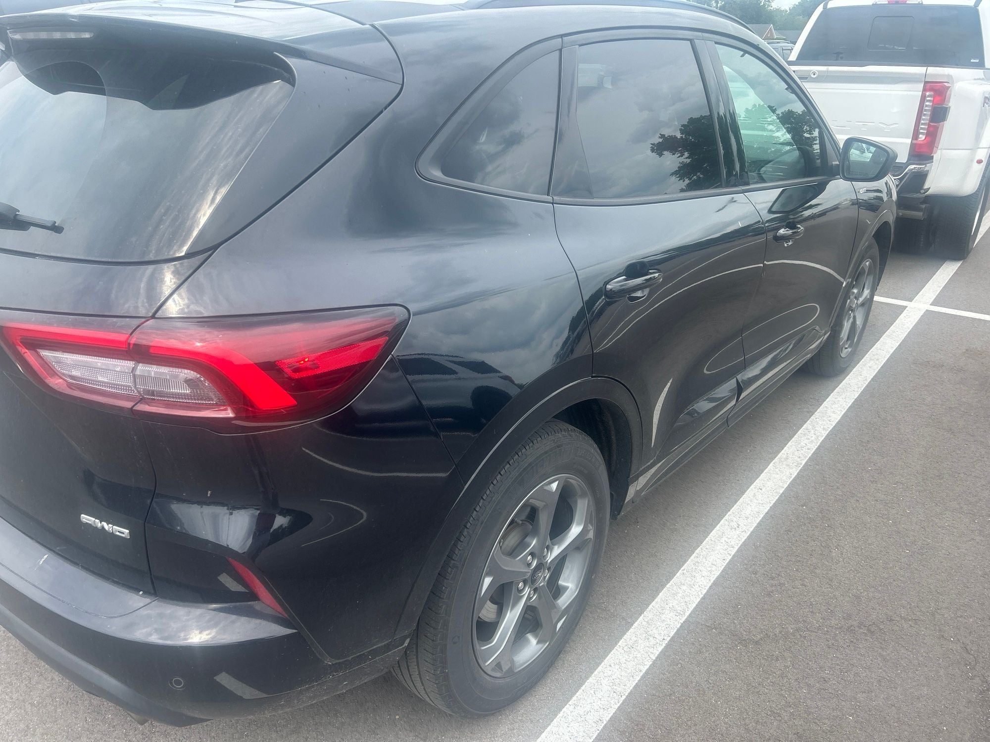 2024 Ford Escape ST-Line 300A pkg
