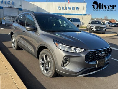 2026 Ford Escape ST-Line Select AWD