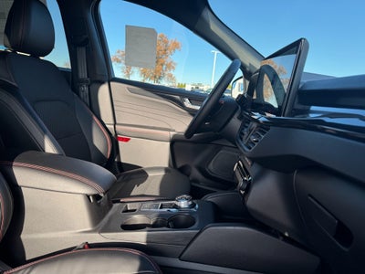 2026 Ford Escape ST-Line Select AWD