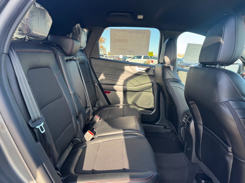 2026 Ford Escape ST-Line Select AWD