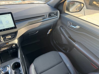 2026 Ford Escape ST-Line Select AWD