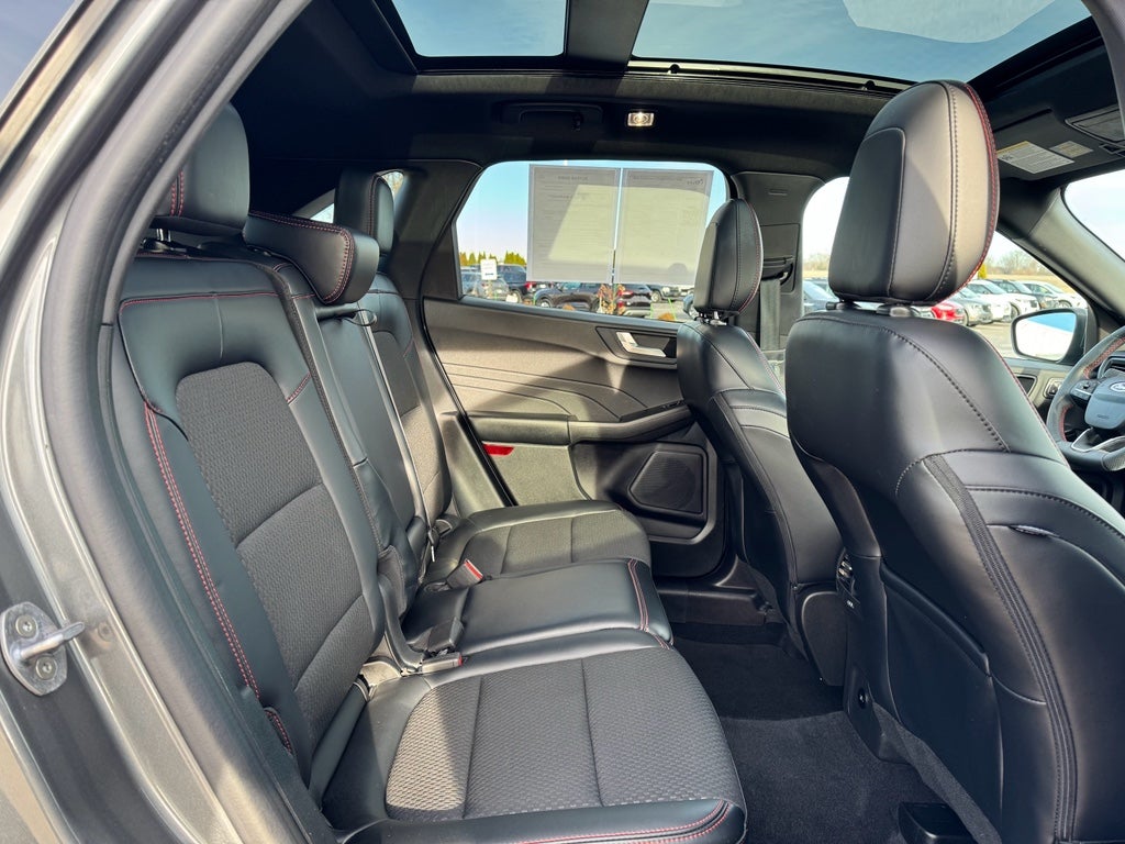 2023 Ford Escape ST-Line Select AWD