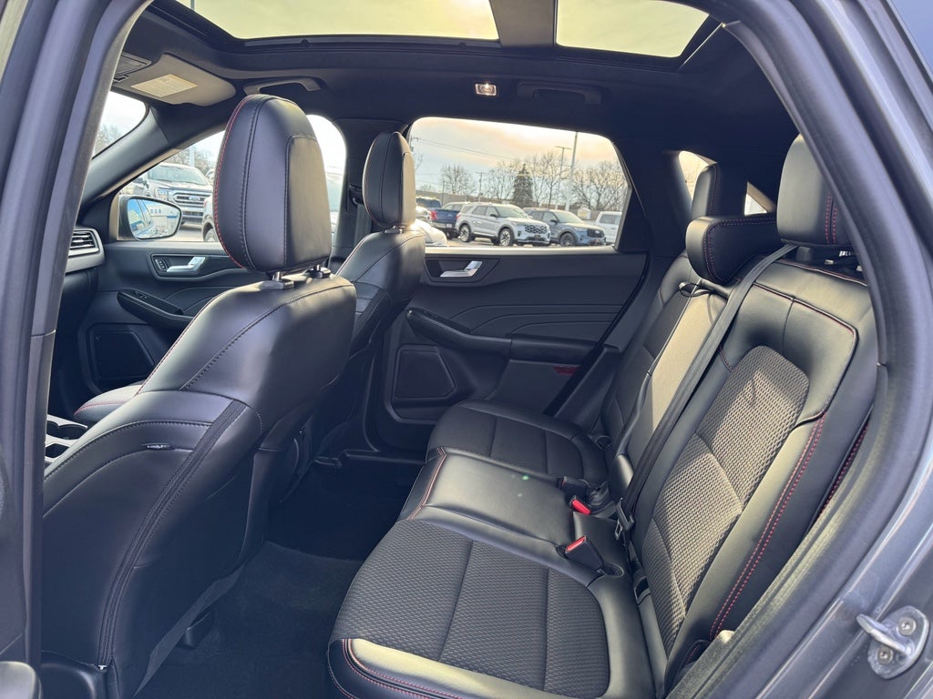 2023 Ford Escape ST-Line Select AWD