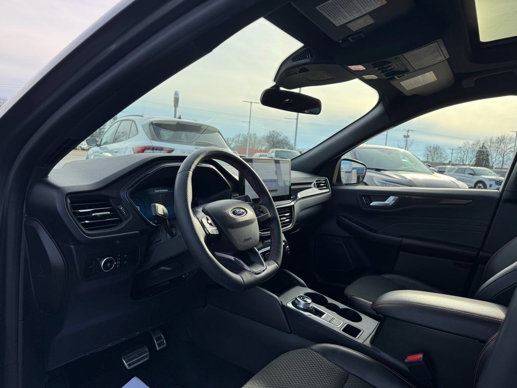 2023 Ford Escape ST-Line Select AWD