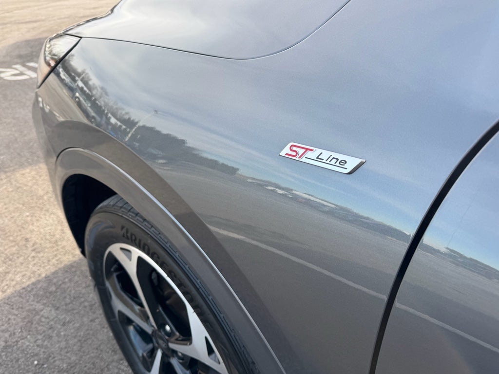 2023 Ford Escape ST-Line Select AWD