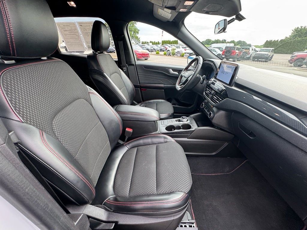 2023 Ford Escape ST-Line Select