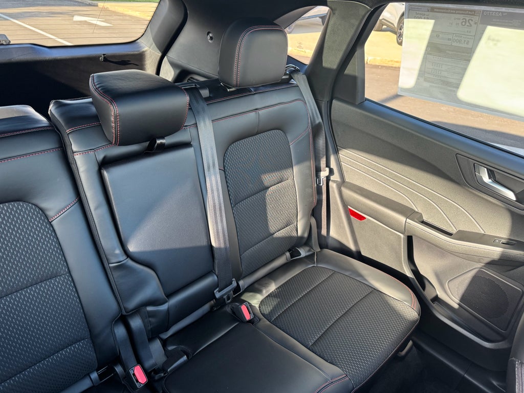 2026 Ford Escape ST-Line Select AWD