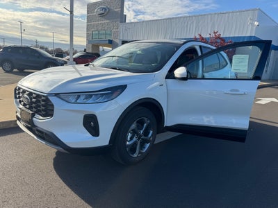 2026 Ford Escape ST-Line Select AWD