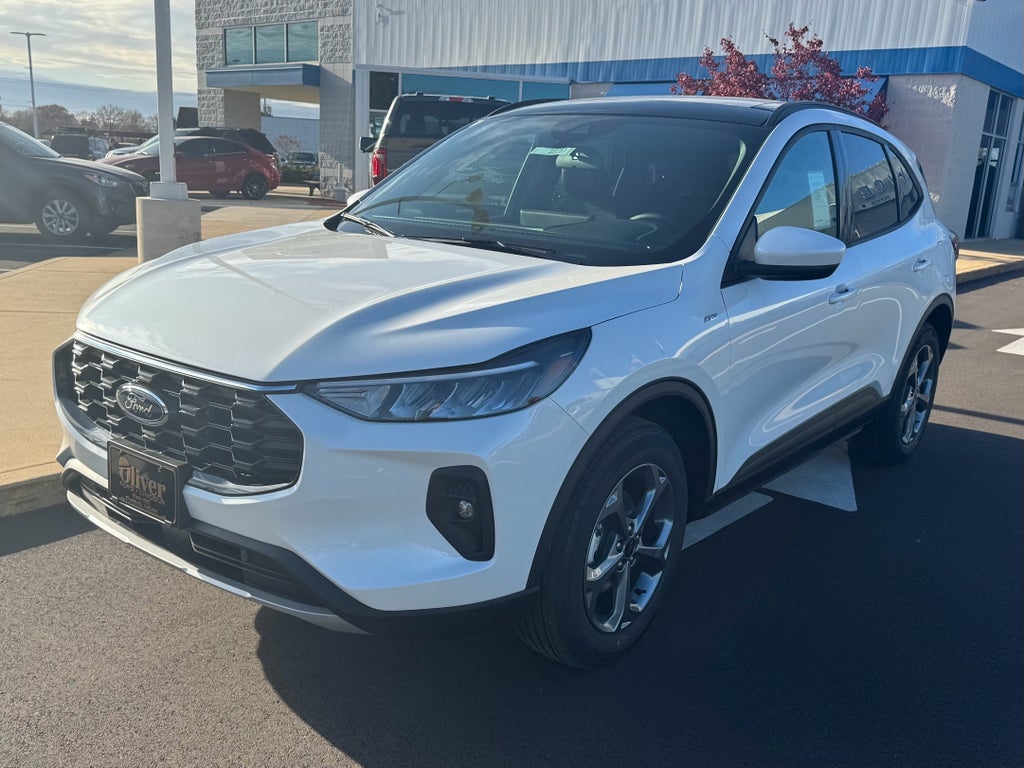 2026 Ford Escape ST-Line Select AWD