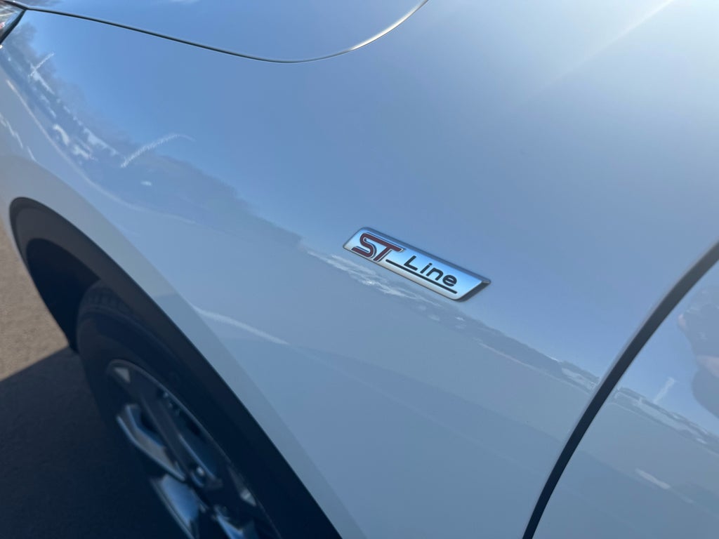 2026 Ford Escape ST-Line Select AWD