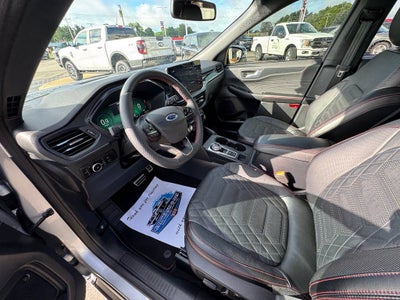 2023 Ford Escape ST-Line Elite