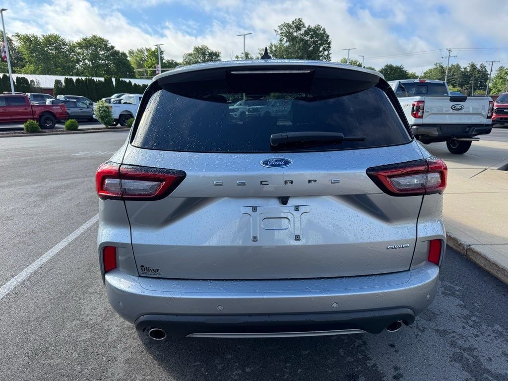 2023 Ford Escape ST-Line Elite