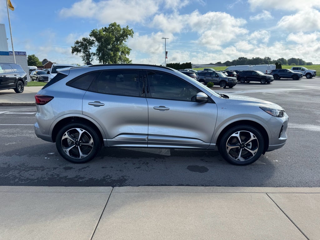 2023 Ford Escape ST-Line Elite AWD