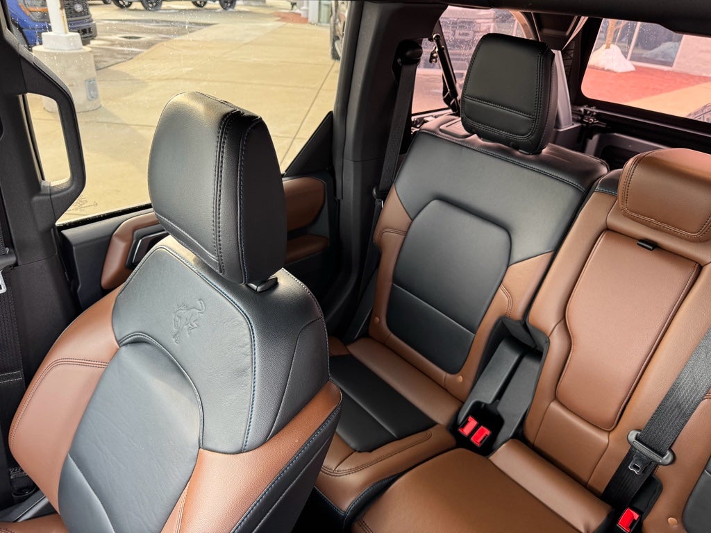 2023 Ford Bronco Outer Banks 4WD