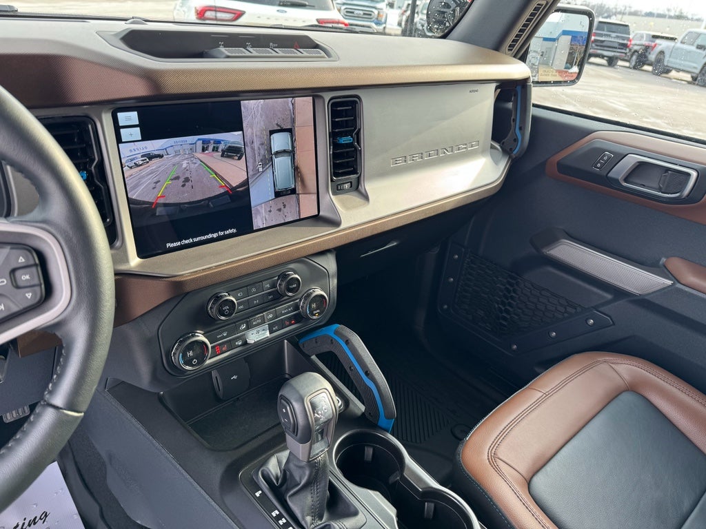 2023 Ford Bronco Outer Banks 4WD