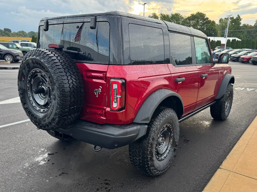 2025 Ford Bronco Badlands 4WD