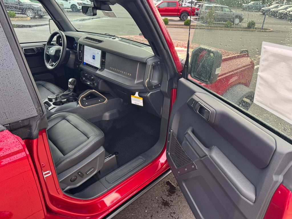 2025 Ford Bronco Badlands 4WD