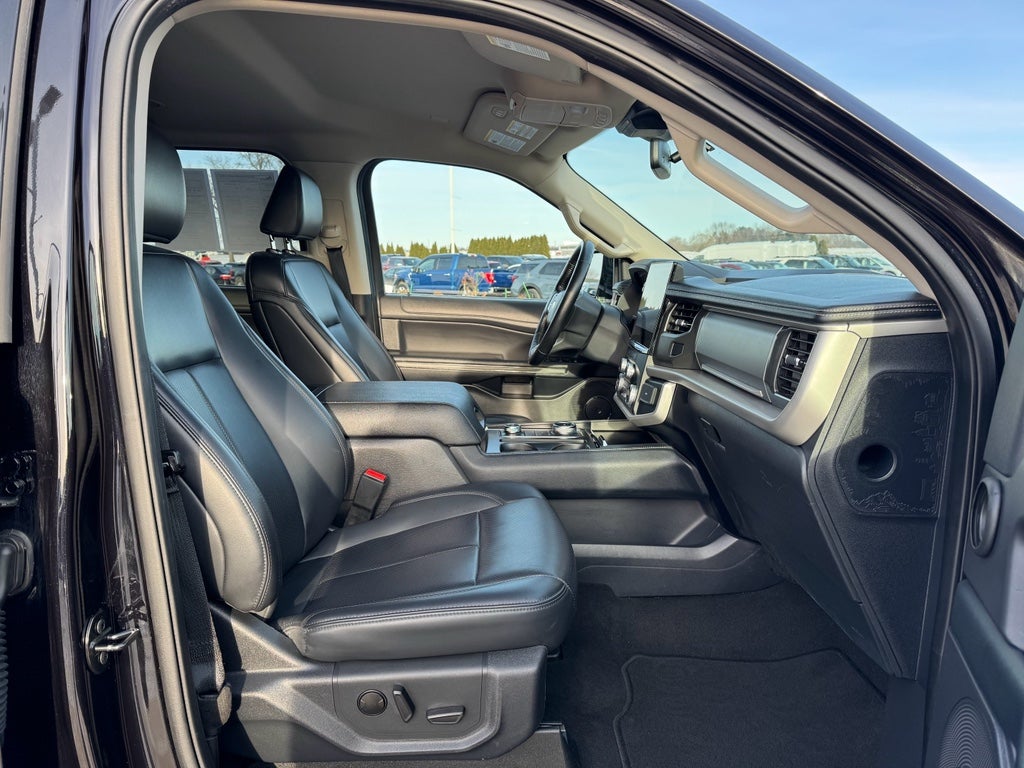 2024 Ford Expedition MAX XLT 4WD