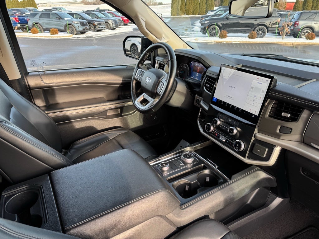2024 Ford Expedition MAX XLT 4WD