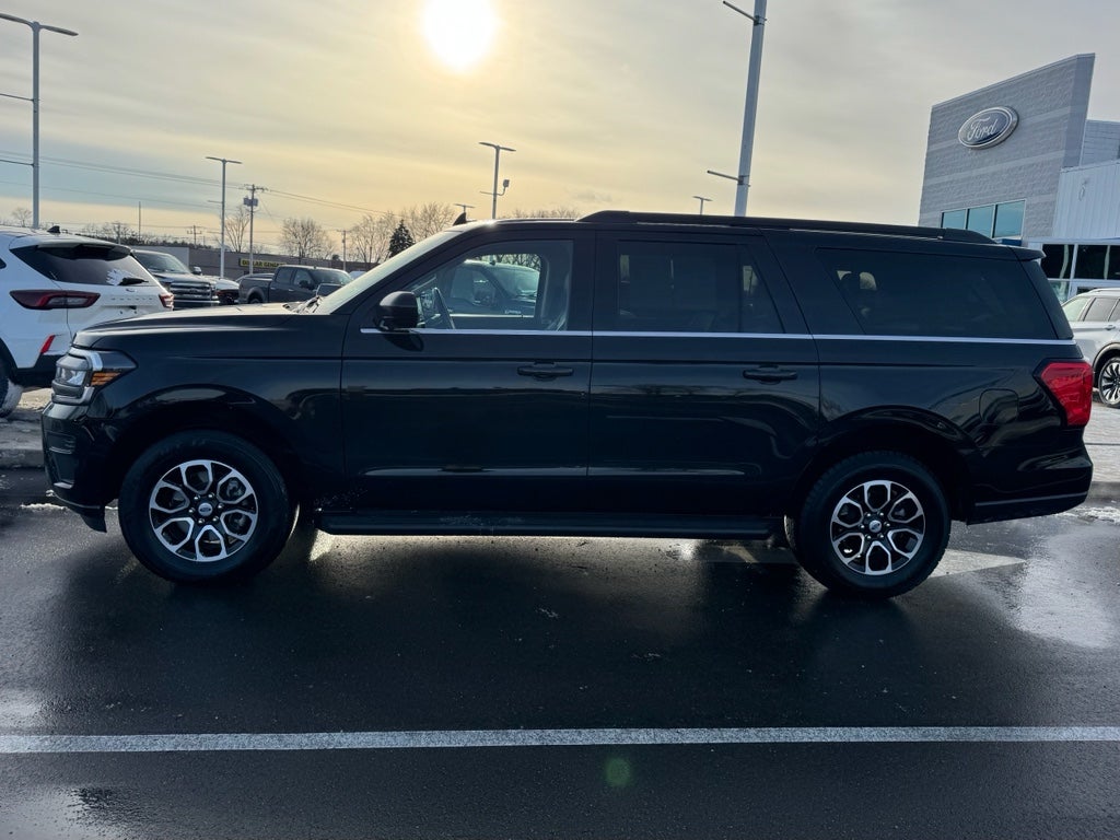 2024 Ford Expedition MAX XLT 4WD