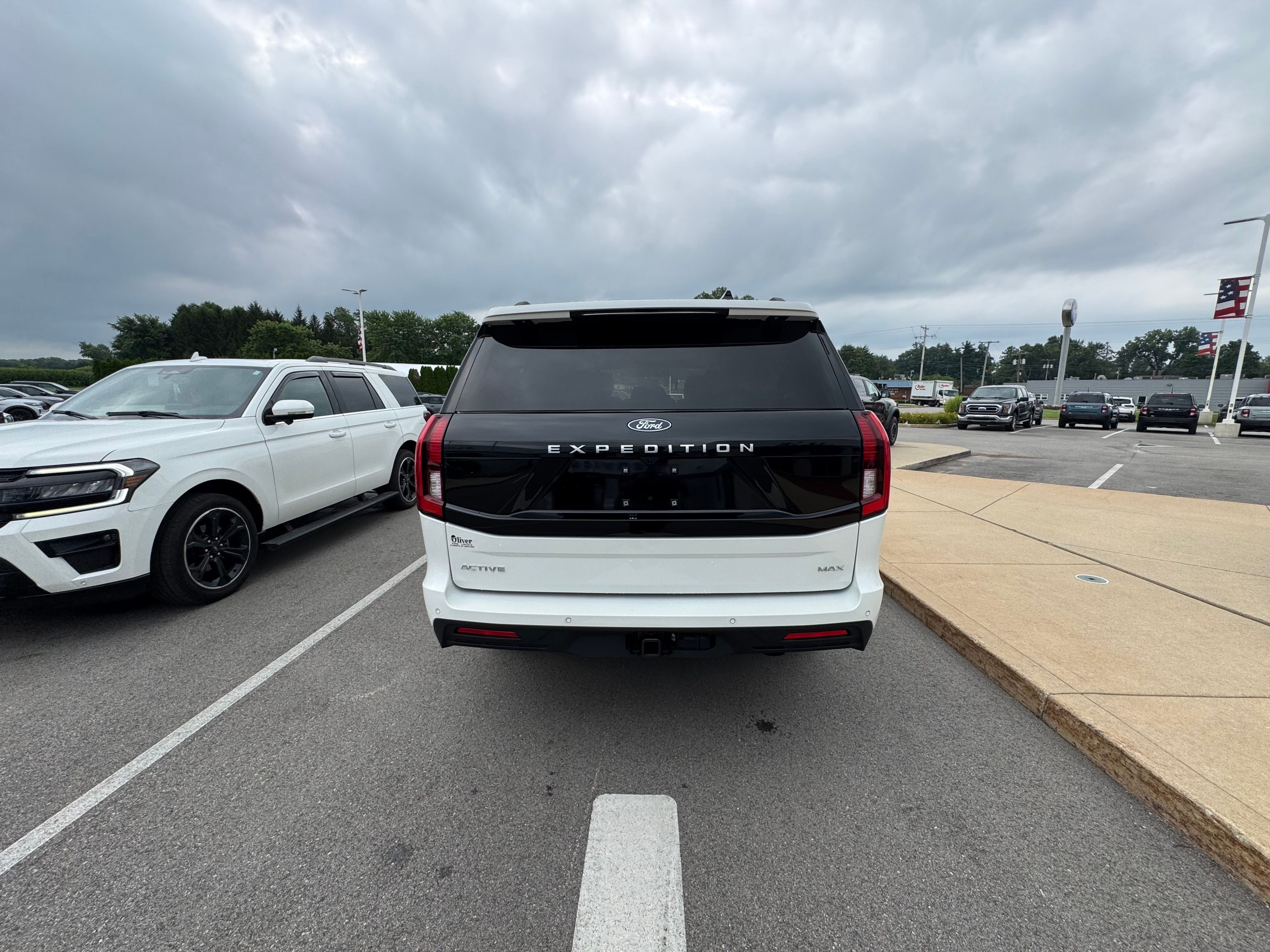 2025 Ford Expedition Max Active