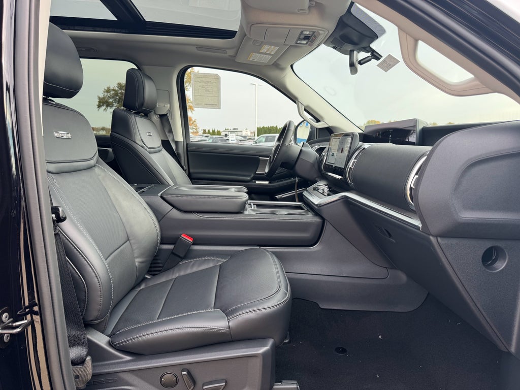 2025 Ford Expedition MAX Platinum 4WD