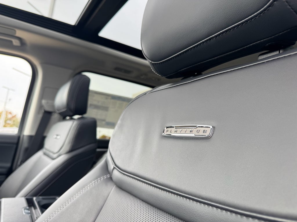 2025 Ford Expedition MAX Platinum 4WD