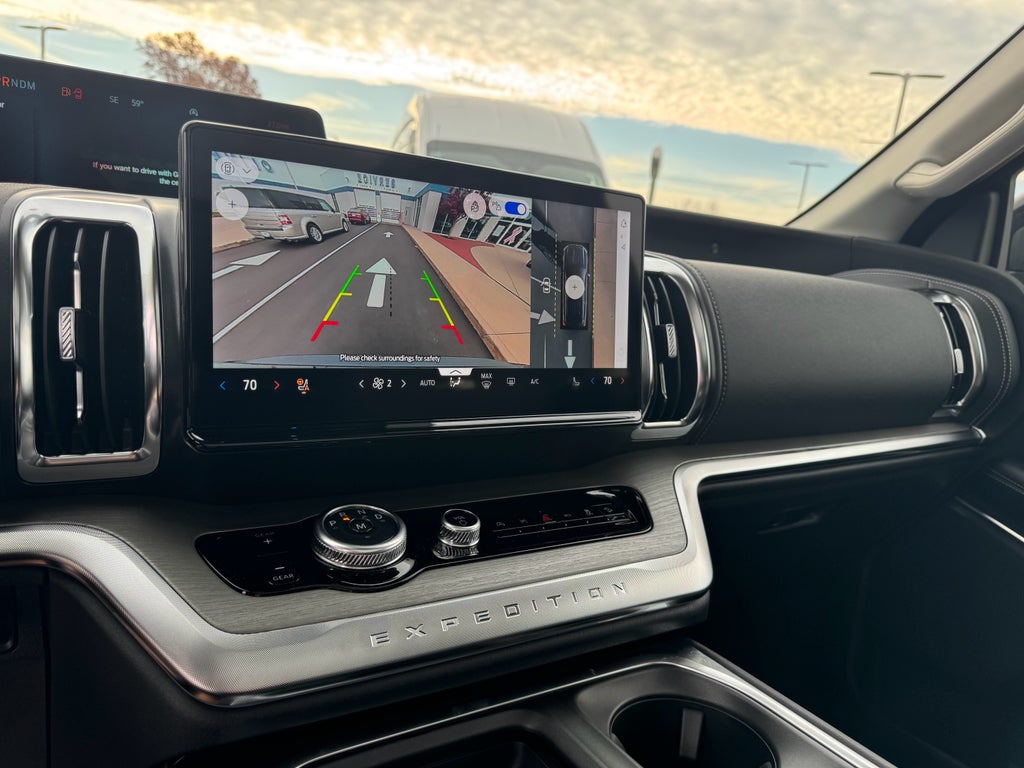 2025 Ford Expedition MAX Platinum 4WD