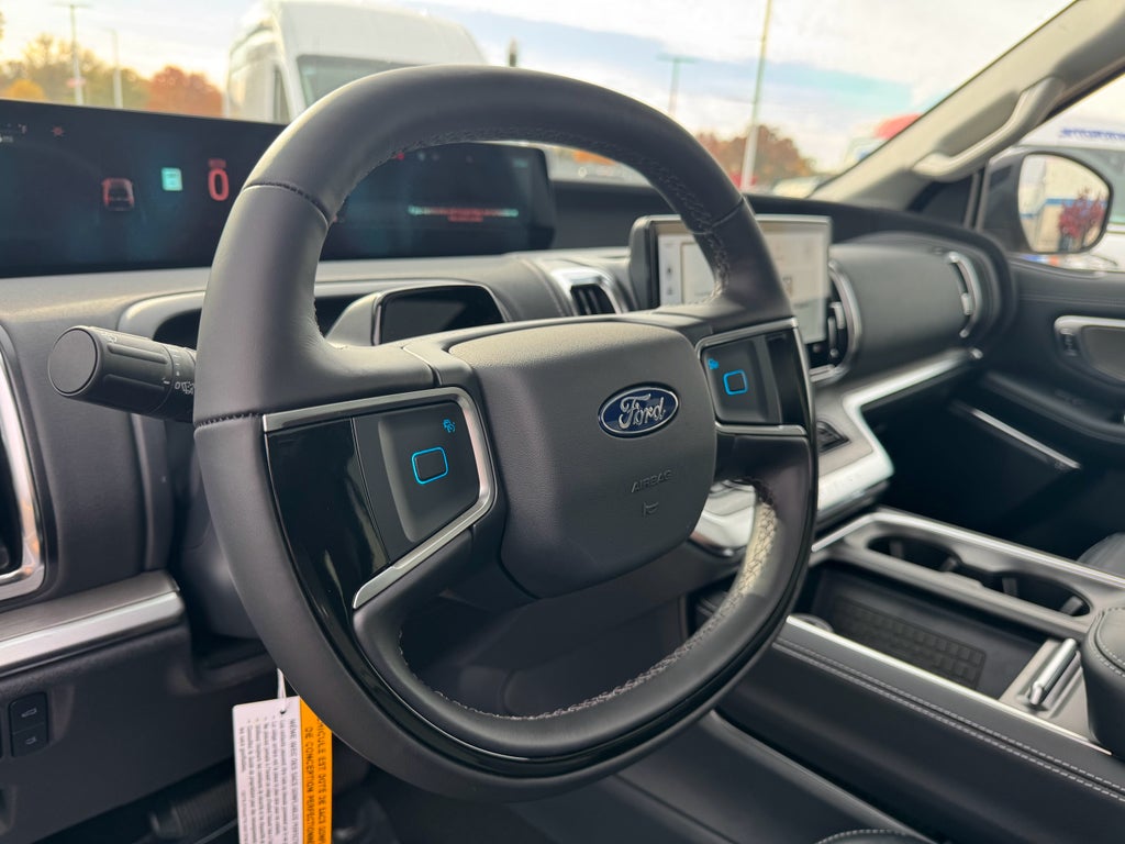2025 Ford Expedition MAX Platinum 4WD