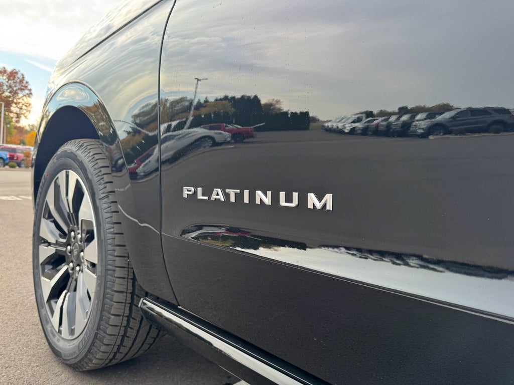 2025 Ford Expedition MAX Platinum 4WD