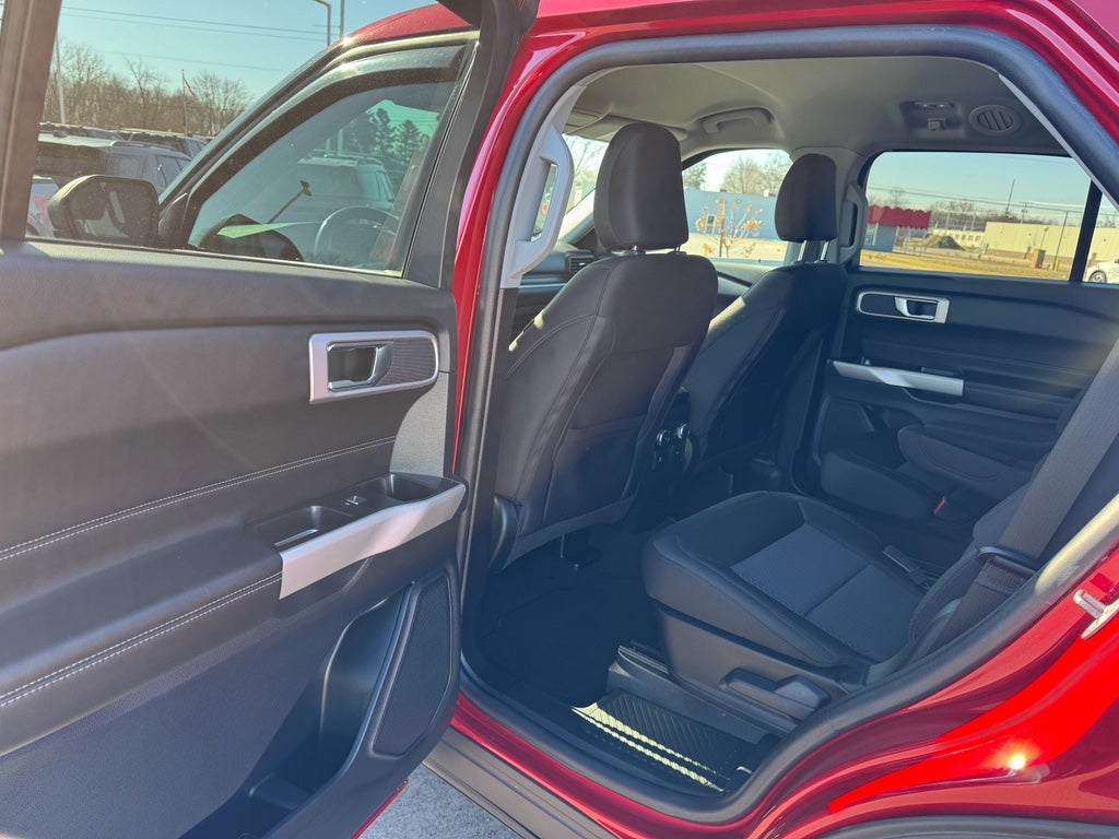 2022 Ford Explorer XLT 4WD